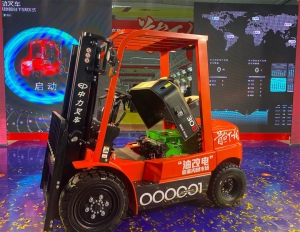 布局荊楚輻射中西部，浙江中力湖北生產(chǎn)基地竣工新車下線