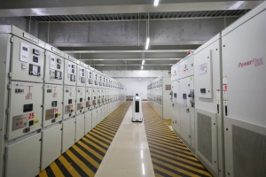 戈壁灘上的移動(dòng)機(jī)器人，被新華社報(bào)道了