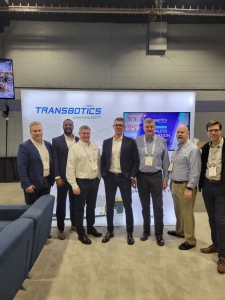 Scott在Promat 2023展示Transbotics 自動導向機器人