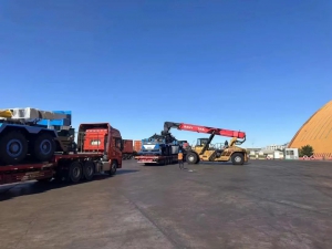 振華重工最后一批6臺(tái)AGV項(xiàng)目發(fā)運(yùn)蒙古國(guó)