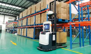 觸想智能五代系列產(chǎn)品在叉車式AGV上的應(yīng)用