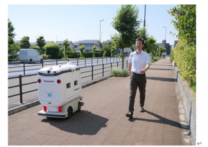 松下開始使用基于通知系統(tǒng)的遙控小型車輛自動送貨機器人