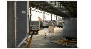 德國慕尼黑機(jī)場試用自主 "evoBOT "人型機(jī)器人從事物料搬運(yùn)