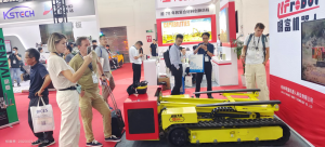 便攜式遙控折疊機(jī)器人亮相北京BICES 2023國際工程機(jī)械展，王明富榮獲“企業(yè)技術(shù)創(chuàng)新突出貢獻(xiàn)人物”
