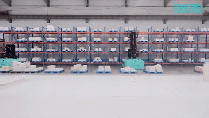 場內(nèi)物流提速增效，勱微機器人無人叉車解決方案助力「知名材料企業(yè)」效率成本雙重優(yōu)化