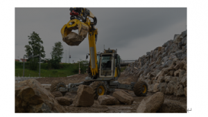 不需要司機，瑞士自主挖掘機建造 6 米高的干石墻