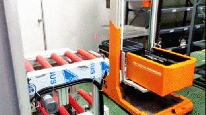 快倉多類型機器人混場系列之電子智能工廠