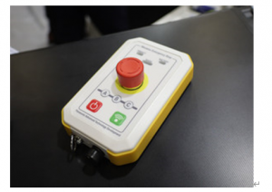 松下為AGV 和 AMR 開發(fā)無線急停按鈕安全解決方案