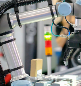 優(yōu)傲機(jī)器人預(yù)測(cè)2024 年四大自動(dòng)化趨勢(shì)