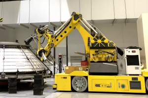 小設(shè)備加工大飛船！移動機器人助推智能制造