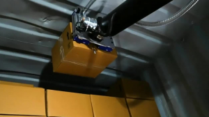 自主拖車(chē)/集裝箱卸載