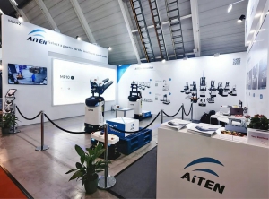 海豚之星閃耀LogiMAT（2024）展，展示智能搬運(yùn)解決方案