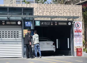 徐州首個AGV（智能停車機器人）停車場正式運營！