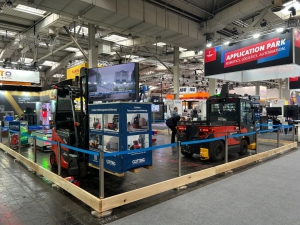 九曜智能攜手G?tting亮相2024漢諾威工業(yè)博覽會(huì)，引領(lǐng)室外無人駕駛技術(shù)革新