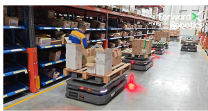 ForwardX與歐萊雅聯(lián)合推出內(nèi)置稱重系統(tǒng)的移動(dòng)機(jī)器人