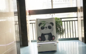 智慧為擎，5臺AMR醫(yī)院物流機器人助力廣元市中醫(yī)醫(yī)院物資傳輸“加速跑”