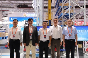 臨工智科精彩亮相上海工博會(huì)，全面全程全新智能倉(cāng)儲(chǔ)物流解決方案獲得全場(chǎng)喝彩！