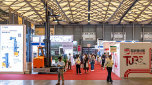 展會直擊|卓一長物料專用叉車實力圈粉！點擊速覽Tube China 2024首日盛況！