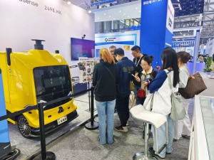 直擊CeMAT亞洲物流展，無人車智領(lǐng)未來，引圍觀！