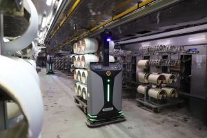 智能車間生產(chǎn)忙