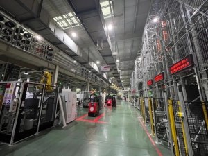 物流 “智” 先鋒：AGV引領(lǐng)中策橡膠數(shù)字化轉(zhuǎn)型
