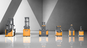 眾倉(cāng)機(jī)器人全系A(chǔ)GV叉車嶄新升級(jí) 助力企業(yè)倉(cāng)儲(chǔ)智慧化轉(zhuǎn)型