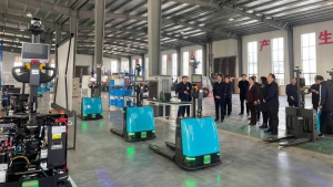 【智造標桿 乘勢而上】艾吉威獲天門市專項政策賦能，加速打造機器人產業(yè)高地