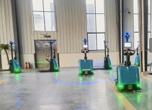 給叉車裝上AI大腦！“天門造”物流機器人賣全球