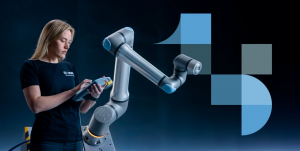 優(yōu)傲推出史上最快協(xié)作機(jī)器人UR15