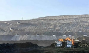 易控智駕完成超4億元D輪融資！溥泉資本及寧德時代領(lǐng)投，加速礦山無人駕駛?cè)蚧季? align=