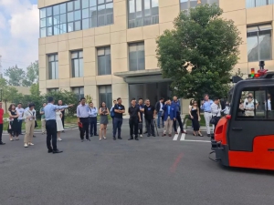 九曜智能亮相中德智能制造對接會 工業(yè)無人駕駛硬實力贏得國際矚目