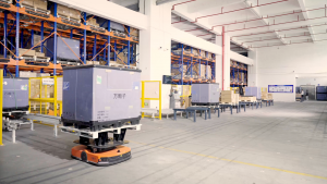 快倉(cāng)智能攜手TCL萬(wàn)顆子：四向穿梭車+AGV智能倉(cāng)儲(chǔ)項(xiàng)目全紀(jì)實(shí)