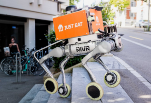 荷蘭外賣平臺(tái)Just Eat攜手RIVR在蘇黎世啟動(dòng)“物理AI”機(jī)器人送餐服務(wù)