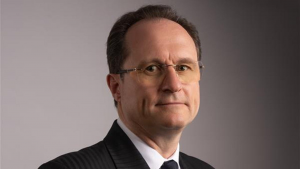 利用人工智能和人形機器人革新物流