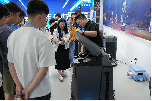 仙工智能迎來國際參訪潮，具身智能創(chuàng)新實(shí)力獲贊