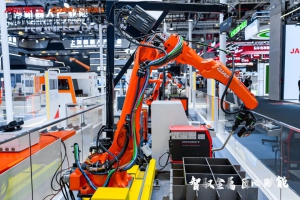 QJAR | 智馭金屬 · 匠心賦能，2025工博會錢江機(jī)器人新品助力金屬加工智能制造