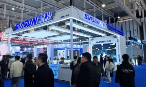 新松參展2025世界智能制造大會