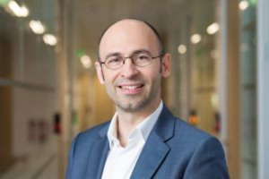 物理人工智能時代：機器必須先學(xué)會看才能思考