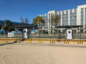 滇中物流添 “綠能”！中通快遞西南產(chǎn)業(yè)園充電站正式上線，賦能綠色物流高效周轉(zhuǎn)