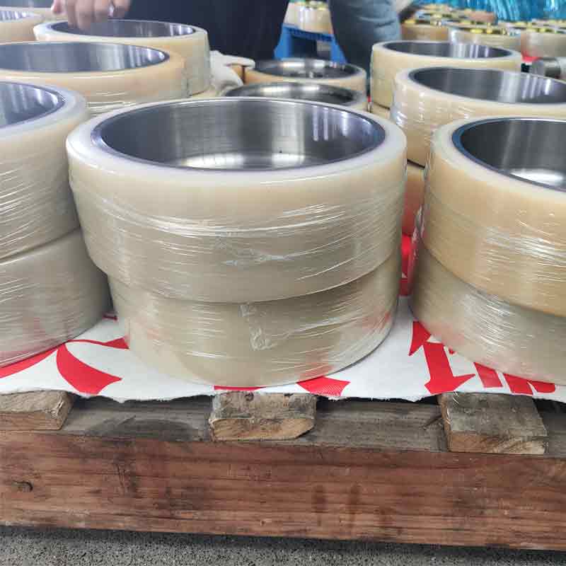 重載鑄鐵芯包膠輪 一體澆注聚氨酯裹膠輪 耐摩擦高承載