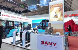 三一機(jī)器人攜全系列叉車(chē)明星產(chǎn)品及智慧倉(cāng)儲(chǔ)物流整體解決方案——亮相LogiMAT 2026