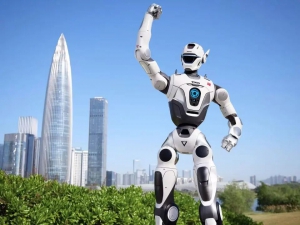 眾擎機(jī)器人完成2億美元B輪融資，估值破百億