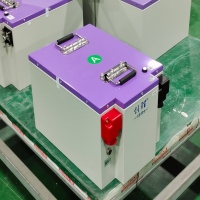 創(chuàng)客鋰電 12.8V400Ah 房車專用磷酸鐵鋰電池組