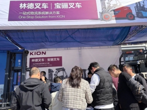 寶驪叉車閃耀河間汽配展 賦能產業(yè)綠色升級