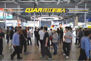 QJAR | 鑄啟新程，智向未來，錢江機(jī)器人上海鑄博會(huì)首日盛況直擊！