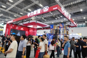 展會變秀場！2026LET 廣州物流展，中力機器人又玩出新花樣！