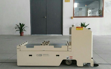 智能工廠的橋梁--AGV小車