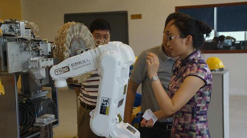 拓野機(jī)器人掀起制造業(yè)變革