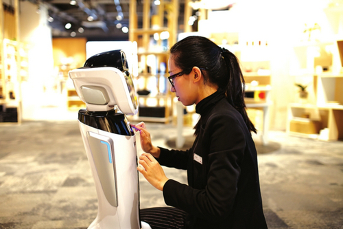 服務(wù)型機(jī)器人蘇州自己造