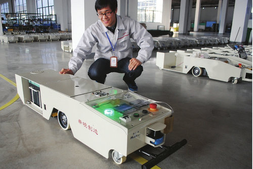 華曉精密造運輸機器人走進世界名企 遠銷美日韓等地